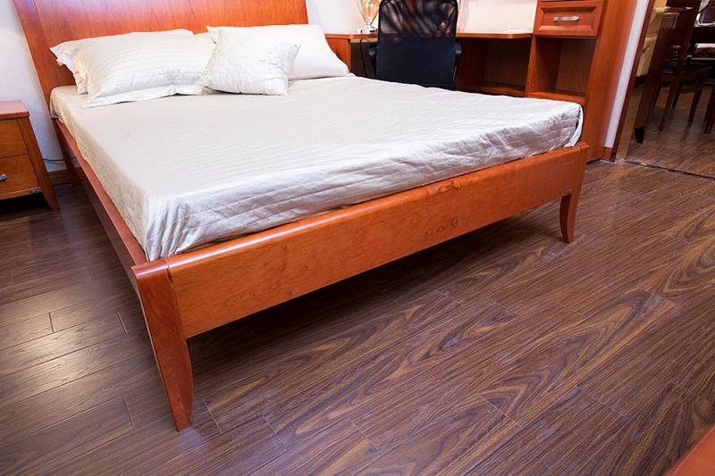 kinwai健威人性家具,樱桃木贴皮,板木家具,卧房床1.5/1.8米